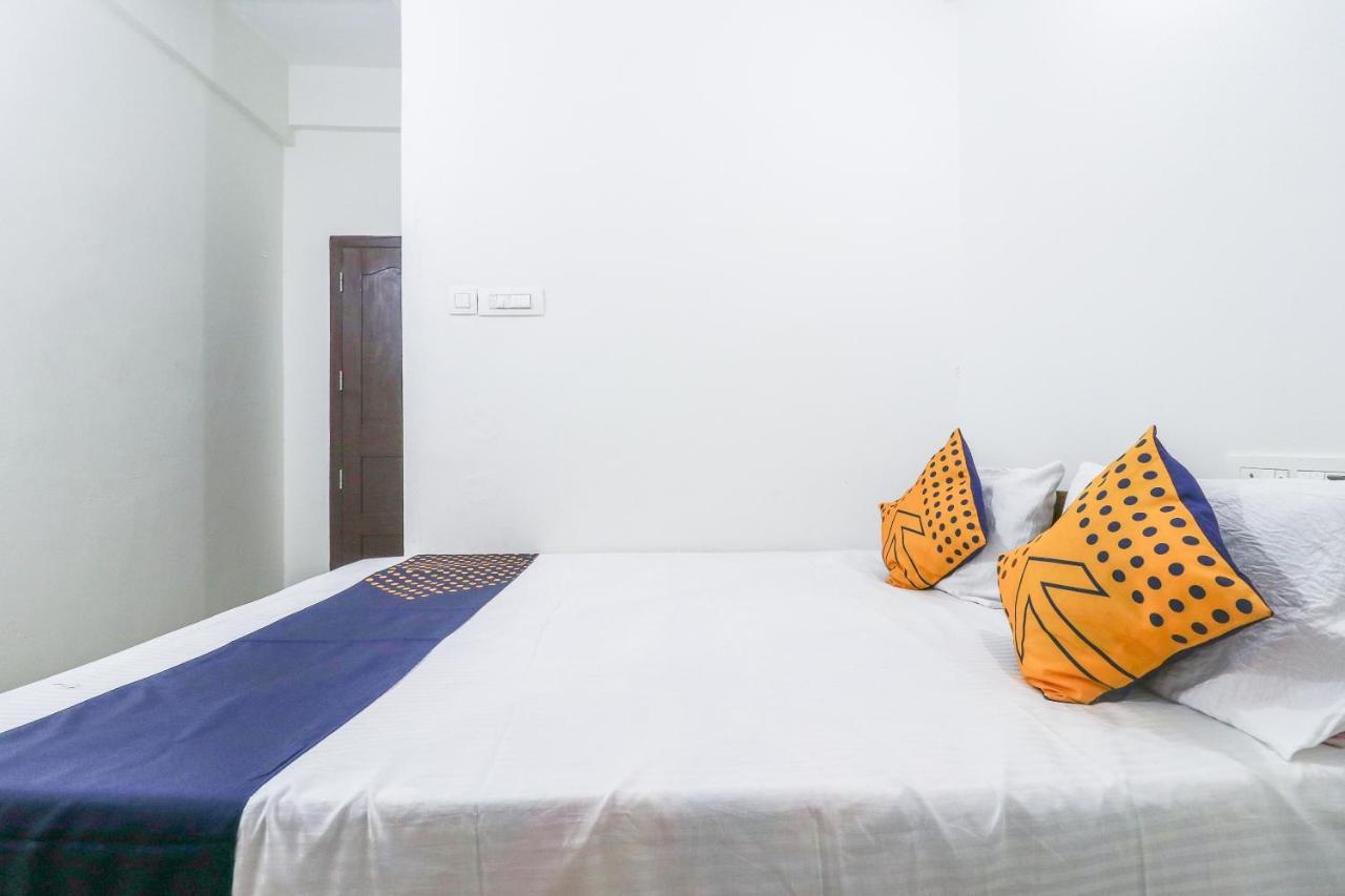 Spot On Rohini Inn Kadampuzha Kottakkal Экстерьер фото