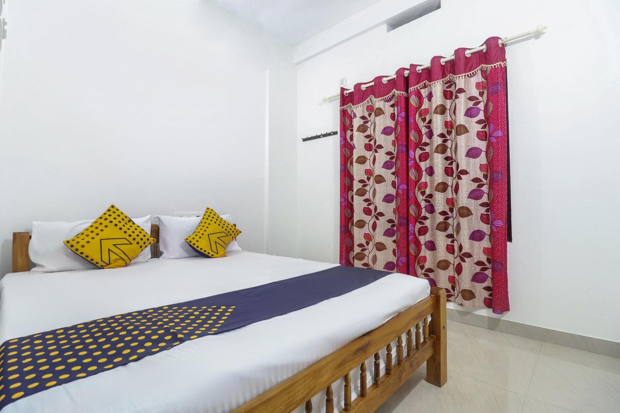 Spot On Rohini Inn Kadampuzha Kottakkal Экстерьер фото